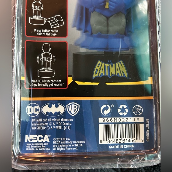 Batman NECA Body Knockers - Picture 4 of 6